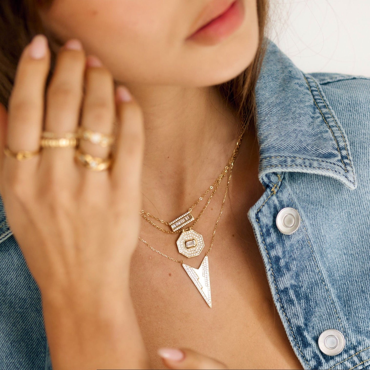 Baguette Bar Necklace