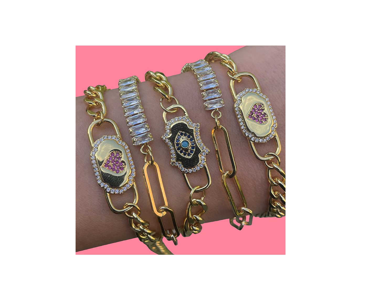 Buy Online Bracelet: Latest Designs Trending This Year