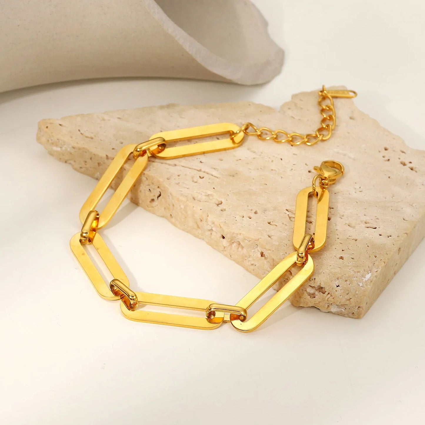 Victoria Chain Bracelet
