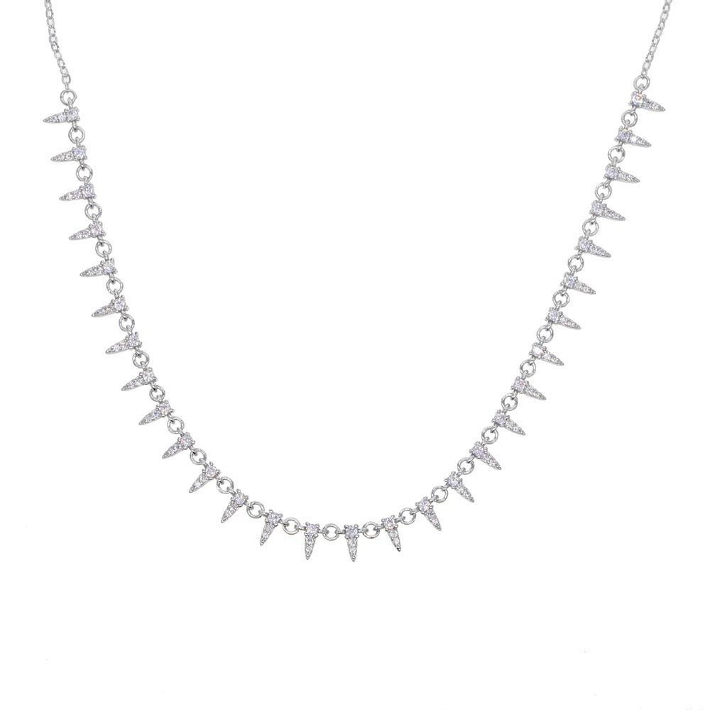 SPIKE RIVET NECKLACE